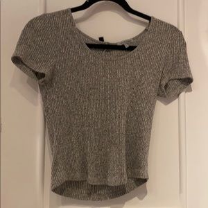Grey top
